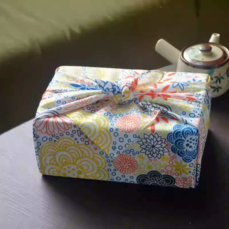 Furoshiki Wrap Cloth - ผ้าฟูโรชิกิญี่ปุ่น 70x70 ซม. สำหรับห่อกล่องเบนโตะ ผ้าห่ออาหาร ผ้าพันของขวัญเทศกาล